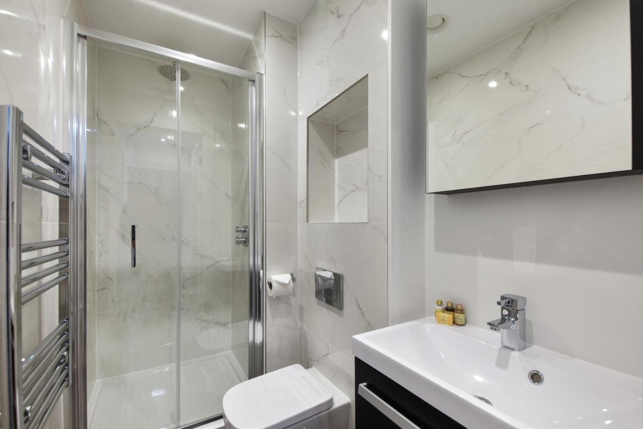 Victoria House By Aeria Apartments Рединг Екстериор снимка